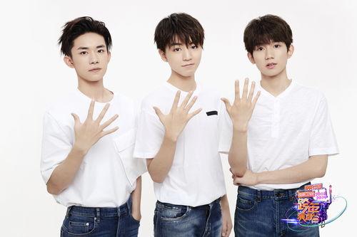 娱乐吃瓜君tfboys,娱乐吃瓜君带你揭秘偶像成长之路