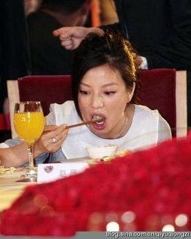 娱乐圈明星吃瓜吗图片,揭秘明星们的幕后生活